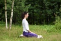 Подготовка к выполнению ваджрасаны, как медитативного положения тела