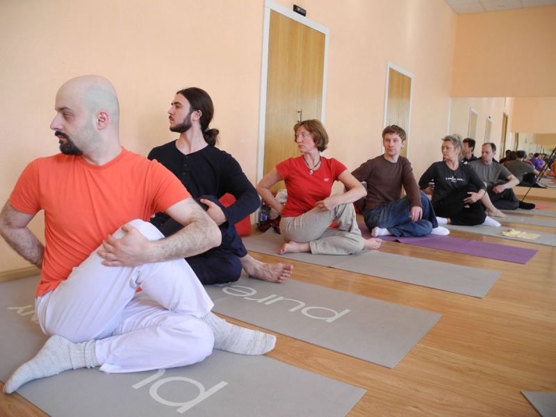 seminar_yoga_13.jpg
